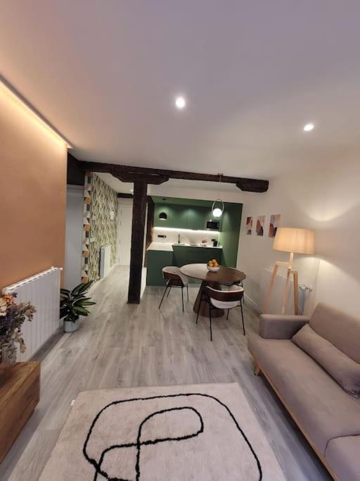Piso Boutique A Un Minuto Del Casco Viejo Lejlighed Bilbao Eksteriør billede